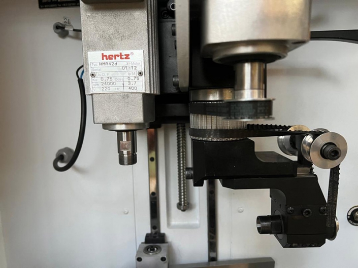 دستگاه تراش cnc 5 محور