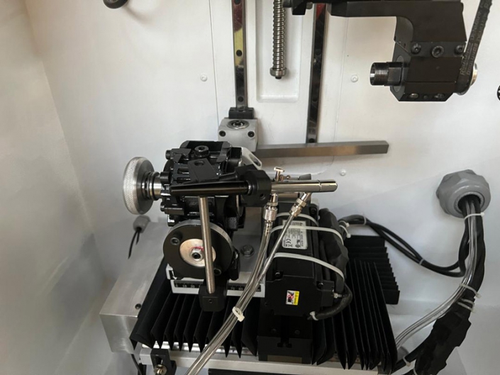 دستگاه تراش cnc 5 محور