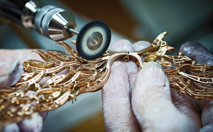 مراحل ساخت زیور آلات طلا
